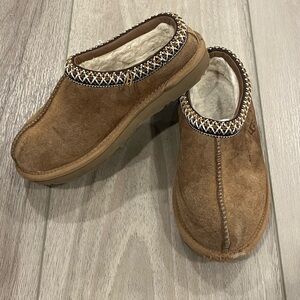 UGG Slippers Tasman Brown Kids size 1
